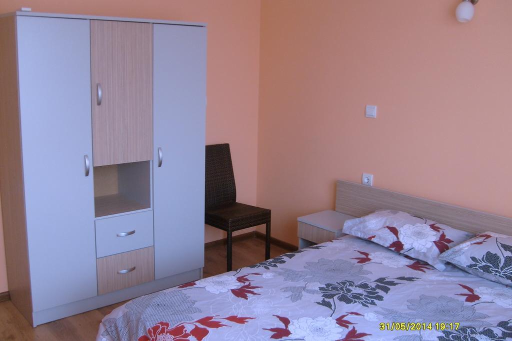 Guest Rooms Mihaylovi Pavel Banja Pokoj fotografie