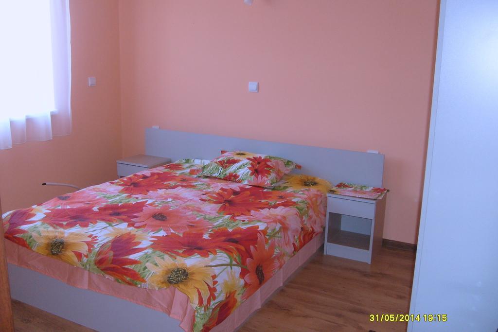 Guest Rooms Mihaylovi Pavel Banja Pokoj fotografie